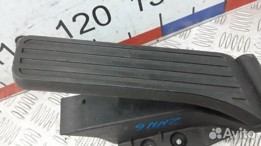 Педаль газа mercedes benz C-class W204 (2NN06NW01)