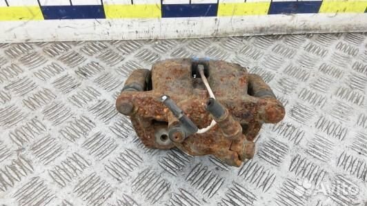 Суппорт тормозной задний правый land rover range r