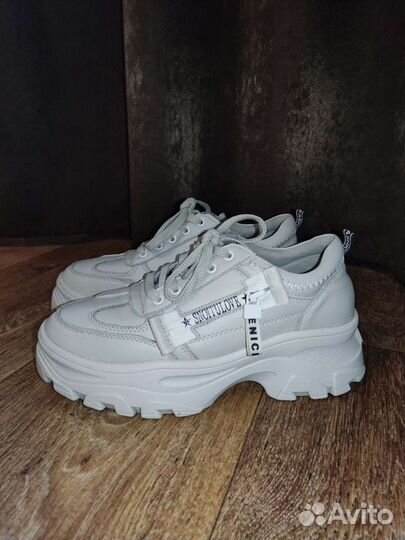 Кроссовки натуральная кожа