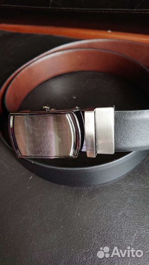 Мужской кожаный ремень двухсторонний