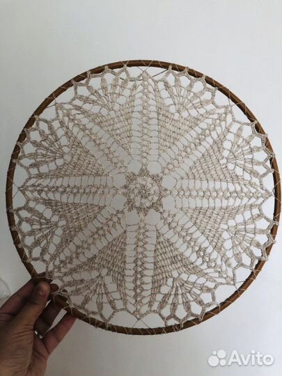 Вязаная салфетка