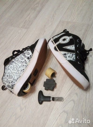 Кроссовки Heelys на роликах оригинальные