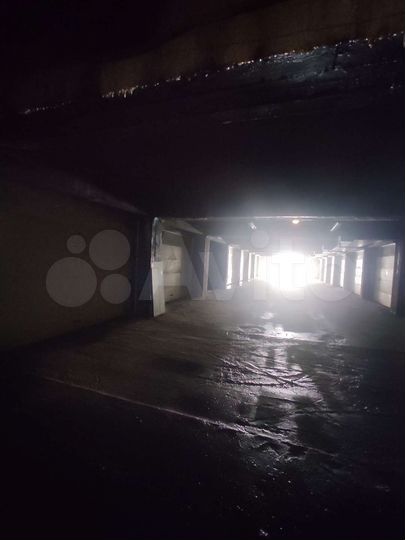 Машиноместо, 18 м²