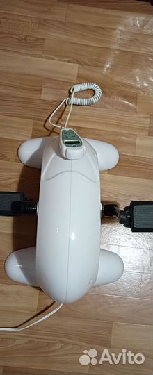 Велотренажер с электродвигателем Titan LY-901-MB