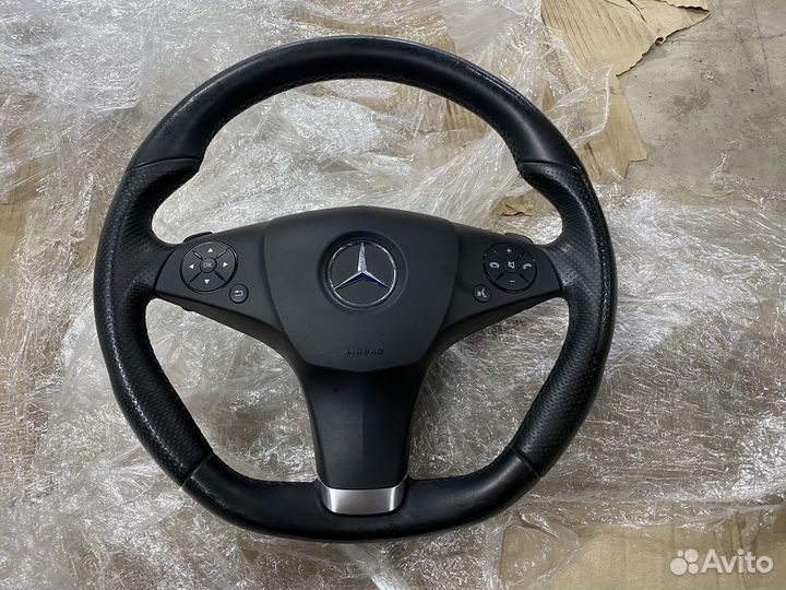 Руль рулевое колесо Mercedes Benz AMG w212