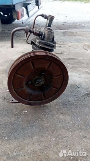 Компрессор газ 66