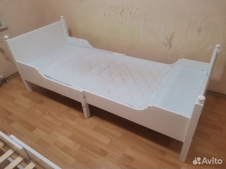 Детская раздвижная кровать IKEA