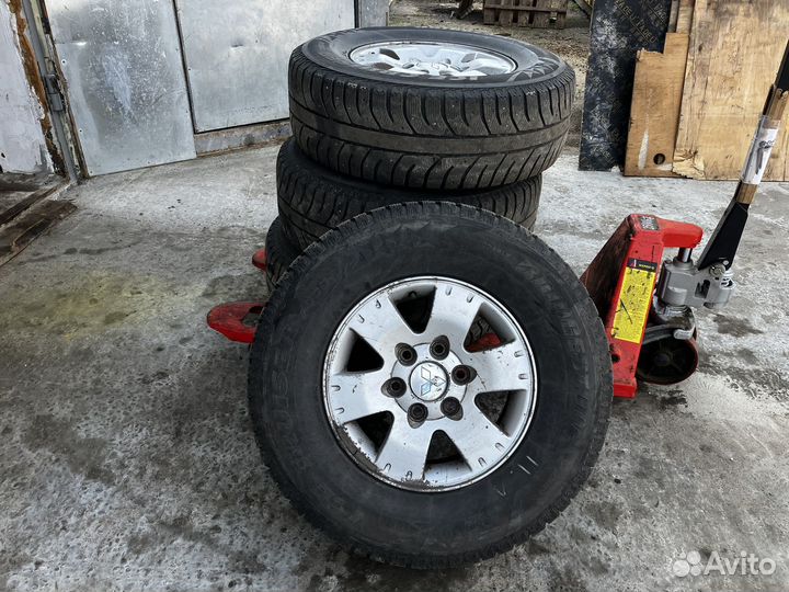 Колеса Mitsubishi Pajero 3 R16