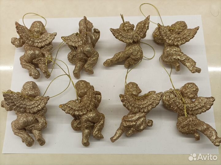 Новогодние игрушки