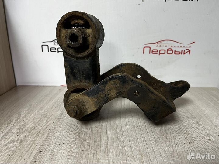 Кронштейн двигателя Daewoo Matiz АКПП 0.8