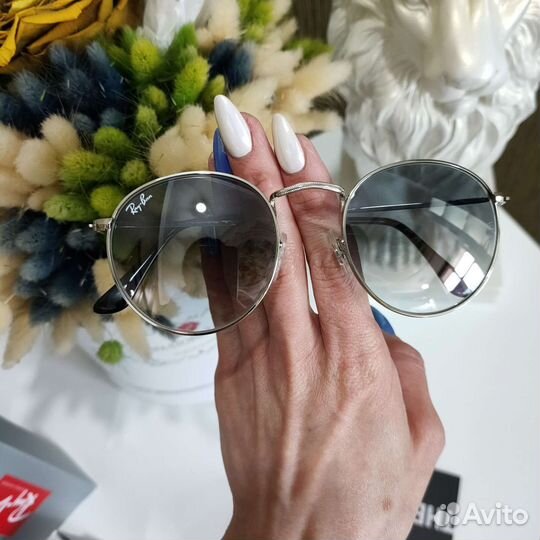 Солнцезащитные очки Ray-Ban Round Metal RB3447