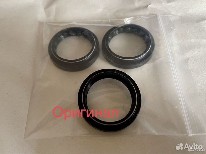 Сальники для вилок Marzocchi 32мм