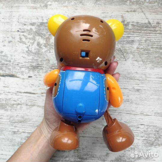 Игрушка танцующий мишка