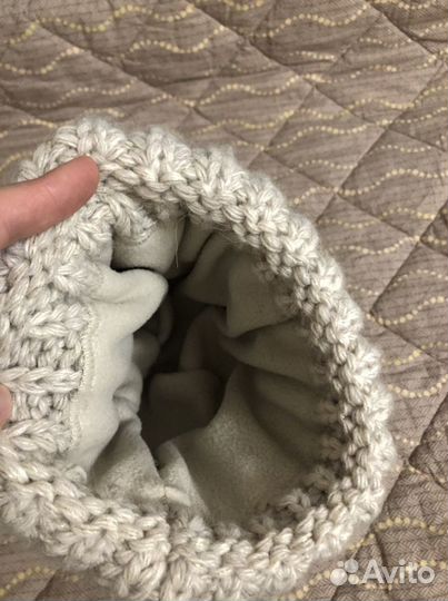 Женская зимняя шапка на флисе