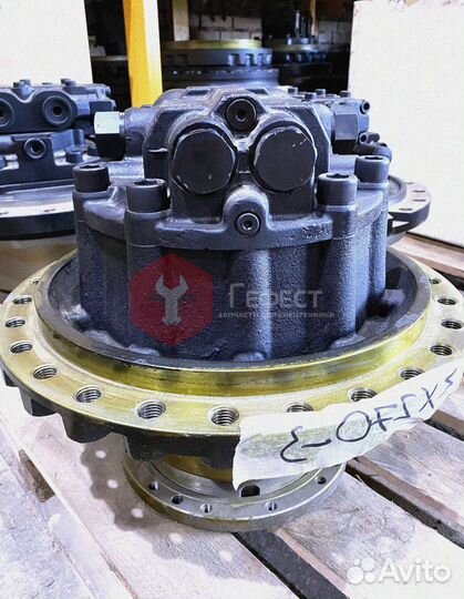 Гидромотор хода Hitachi ZX270-3 9255876