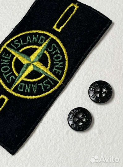 Нашивки stone island