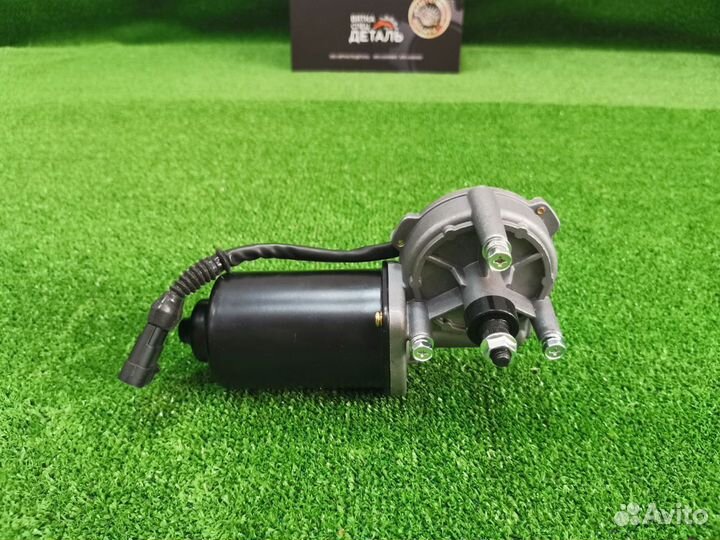 Трапеция стеклоочистителя с мотором Howo T5G