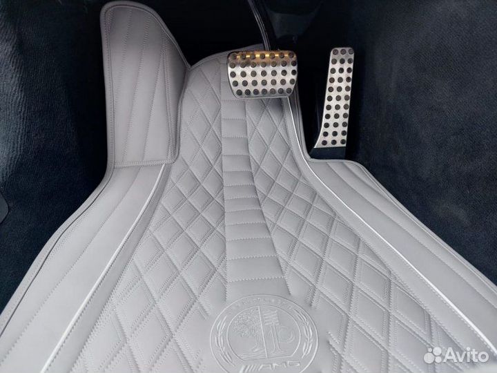 Комплект ковриков из полиуретановой кожи