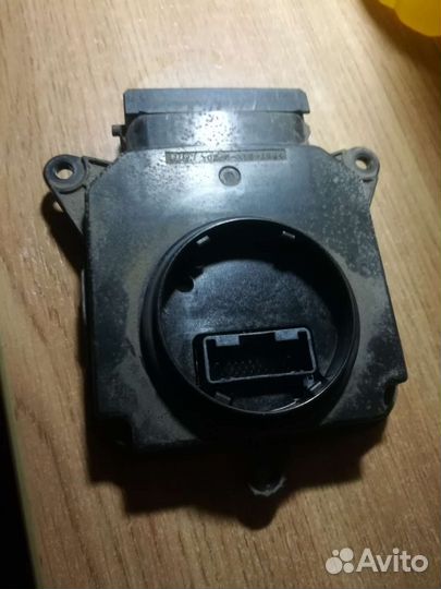 Блок управления фарой Toyota