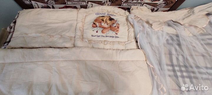 Бортики и балдахин в детскую кроватку