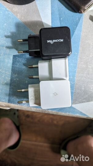 Блоки питания для смартфонов (зарядное устройство)