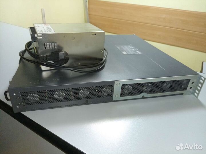 Коммутатор Cisco ME-C6524GT-8S