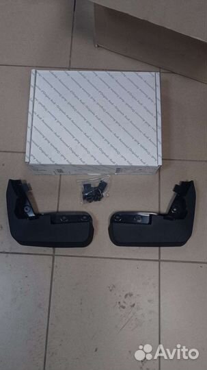 Брызговики передние Audi A7