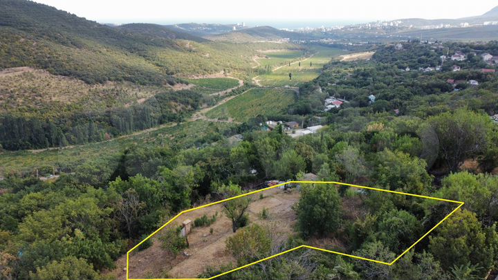 Участок 10,5 сот. (ИЖС)