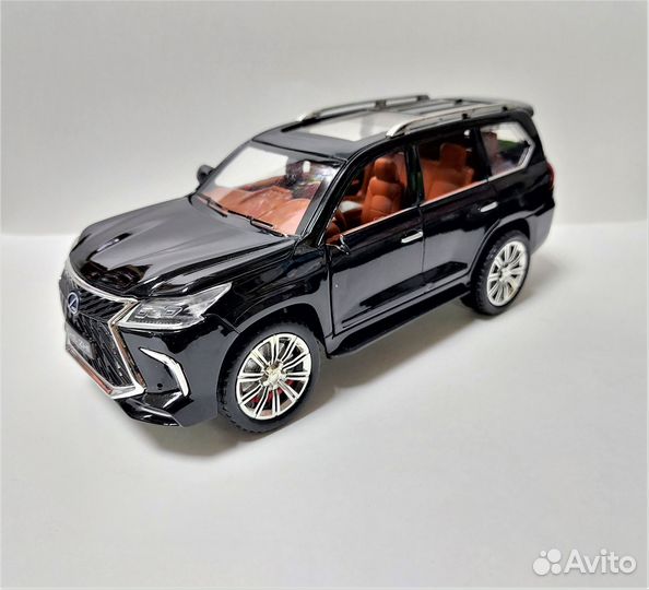 Модели автомобилей 1:24