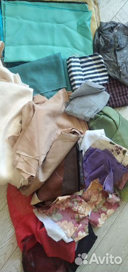 Ткани (отрезы, остатки)