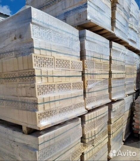 Кирпич облицовочный светлый