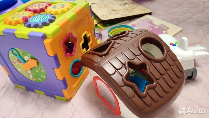 Развивающие игрушки пакетом