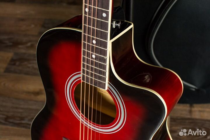 Акустическая гитара Prado + Аксессуар