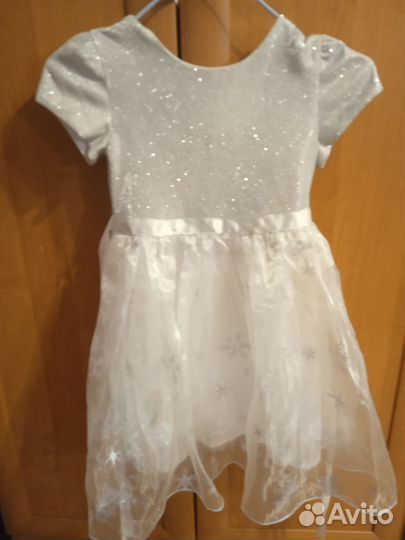 Платье снежинки 110