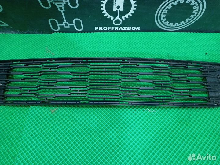 Решетка радиатора (нижняя) Kia Ceed ED 2010 рестай