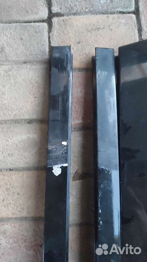 Накладки на стойки и радиаторную решетку BMW E90