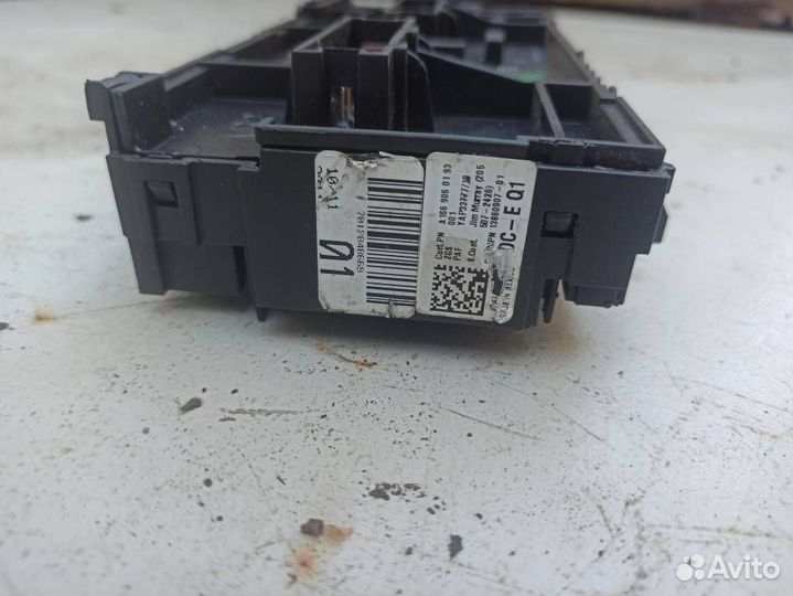 Блок предохранителей