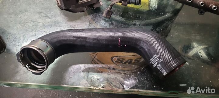 31657732 Патрубок впускной volvo V40CC