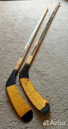 Клюшка хоккейная