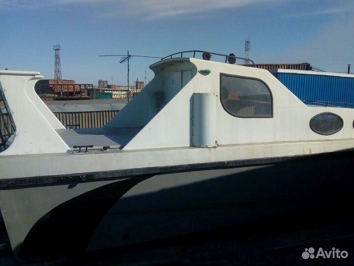 Катер 7.5м
