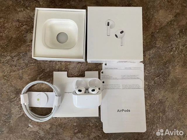 Беспроводные наушник AirPods 3 + черный чехол