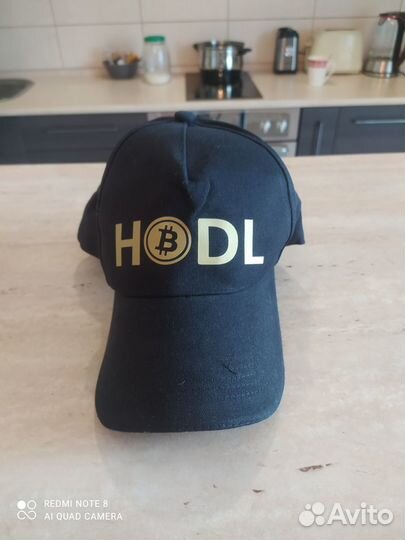 Бейсболка hold