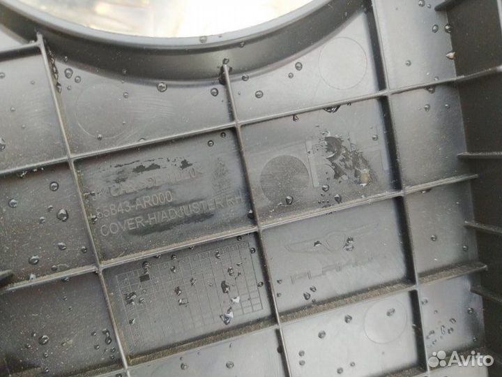 Обшивка центральной стойки правая Genesis Gv70