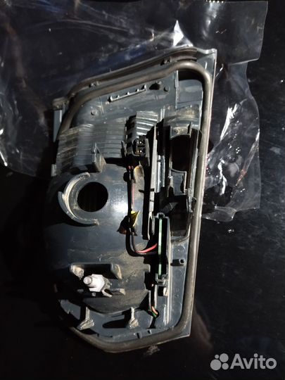 63217372794 задний фонарь правый F 30 f 30 Ф 30