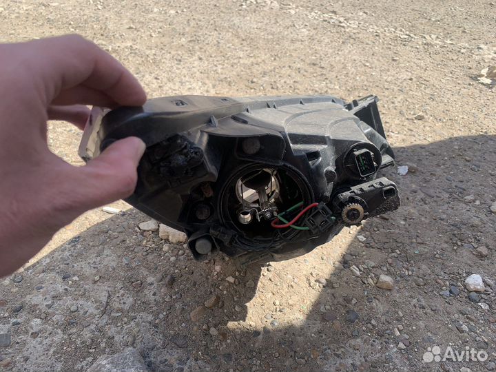 Фары левые солярис 1 рестайлинг от 2014 года