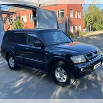 Mitsubishi Pajero 3.2 AT, 2004, 243 000 км, с пробегом, цена 825 000 руб.