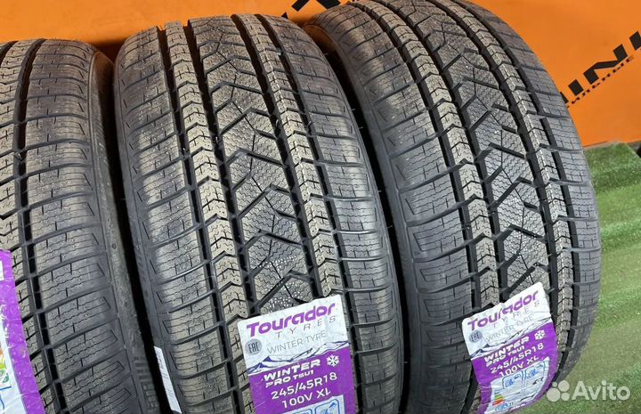 Tourador Winter Pro TSU1 245/45 R18 и 275/40 R18 33T