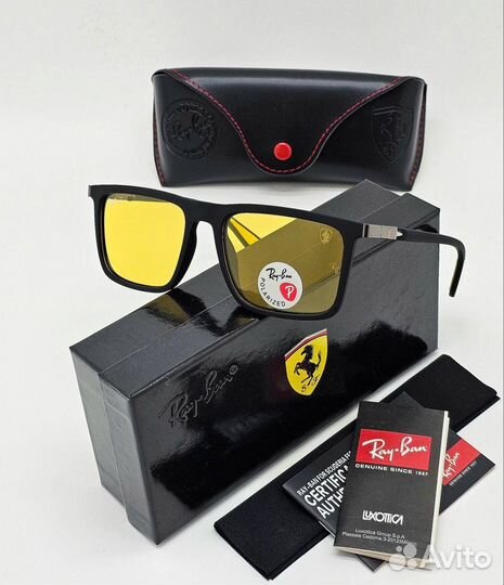 Солнцезащитные очки Ray Ban Ferrari