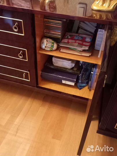 Рацула шпон натурального красного дерева