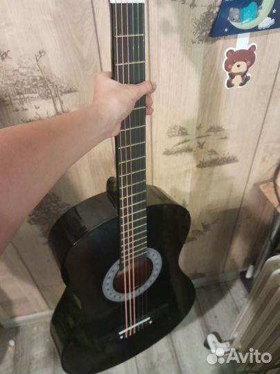 Акустическая гитара новая